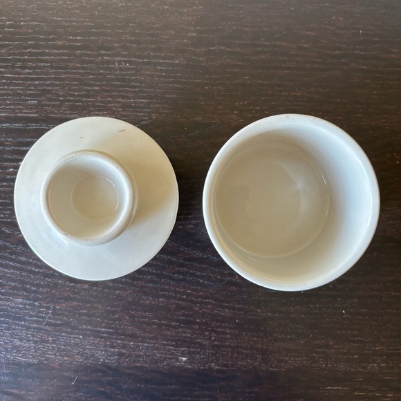 NorPro Vintage White Ceramic Butter Keeper - Picture 2 of 6